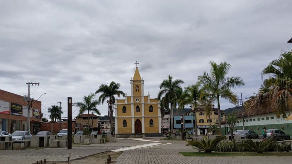 Prefeitura de Santana do Paraíso abre inscrição para professores substitutos