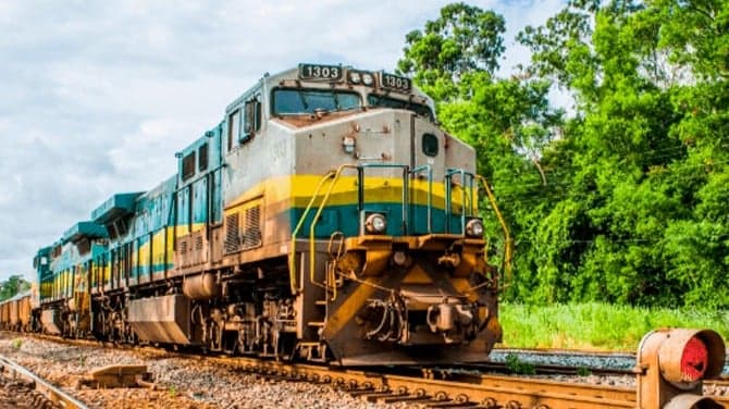 Continua suspensa a circulação do trem de passageiros da Estrada de Ferro Vitória a Minas