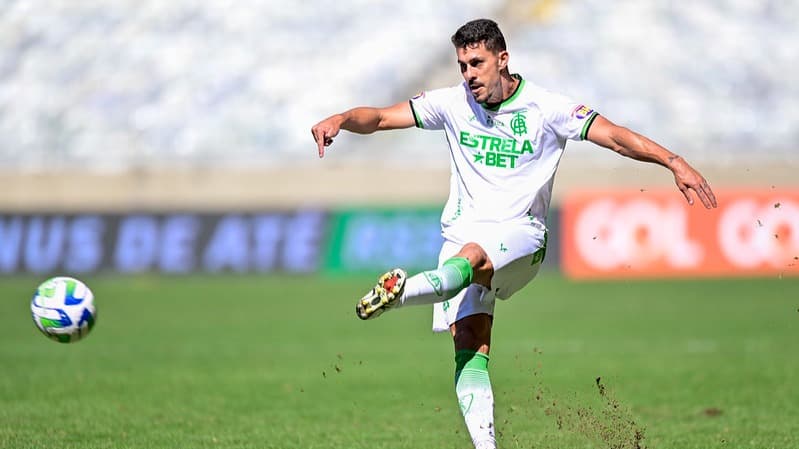 Jogando no Mineirão, América começa perdendo, corre atrás e empata em 2 a 2 com Athletico