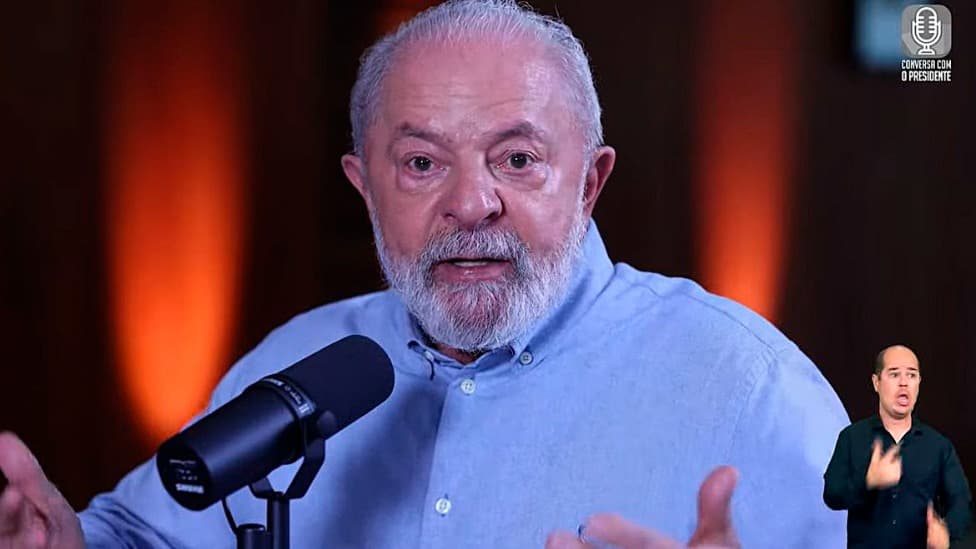 Lula se diz otimista sobre cirurgia no quadril