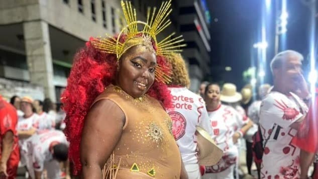 Pâmella Gil redefine padrões no Carnaval e inspira com sua história de superação