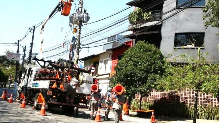 Capacitação gratuita para eletricistas é oferecida pela Enel em São Paulo