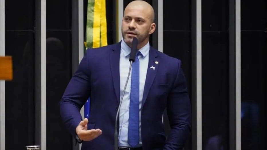 Moraes nega regime semiaberto de prisão ao ex-deputado Daniel Silveira