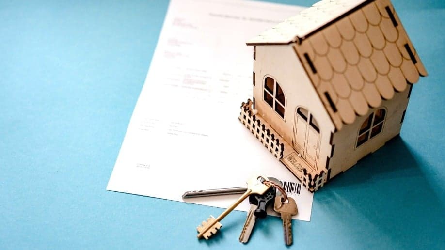 Preços de imóveis e aluguéis devem subir com reforma tributária, alerta setor imobiliário