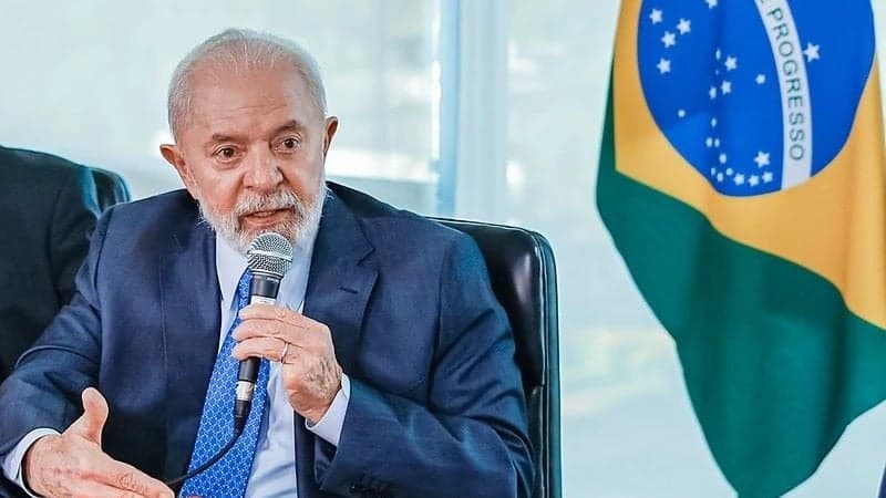 Lula comete equívoco sobre tributação de heranças nos Estados Unidos