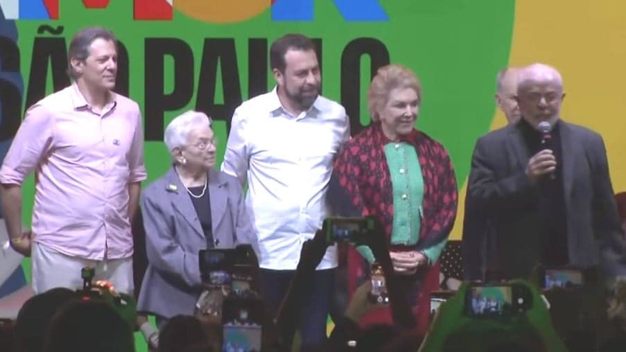PSOL lança candidatura de Boulos à Prefeitura de SP com Lula e Marta Suplicy presentes