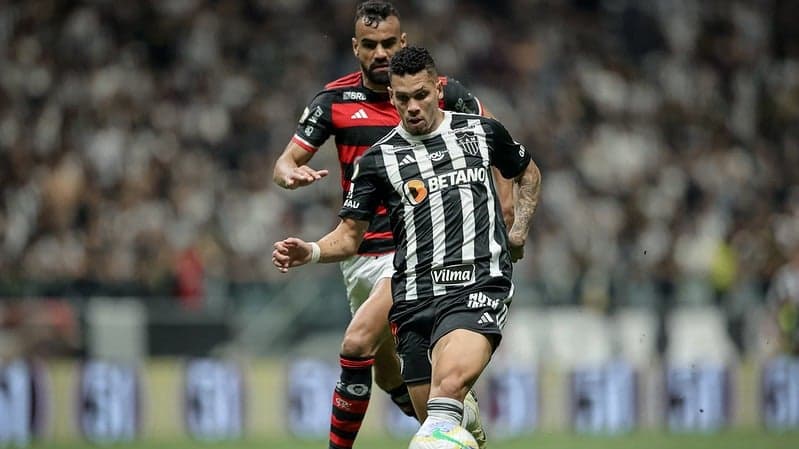 Galo sofre 4 gols de novo e perde em casa para o Flamengo