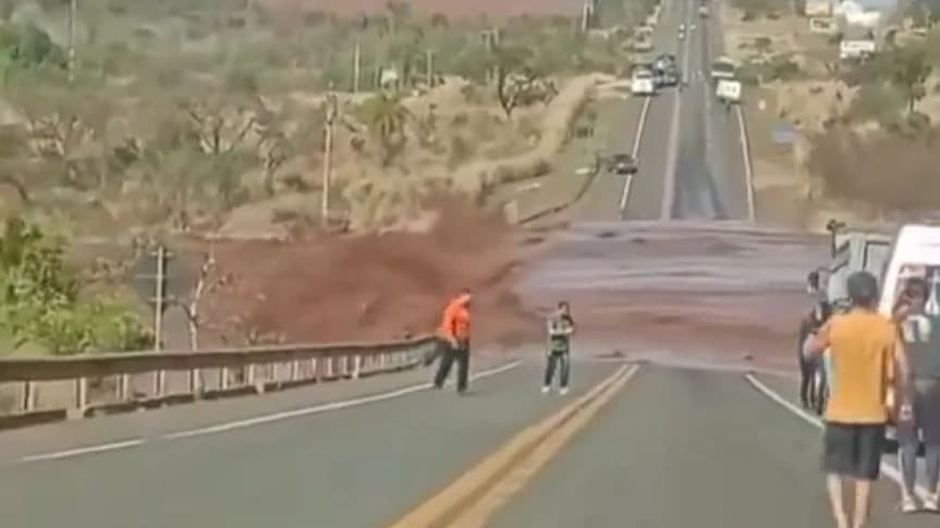 Rompimento de barragem em condomínio causa interdição da BR-163 