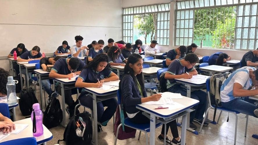 Secretaria de Educação realiza último aulão do Enem para estudantes mineiros