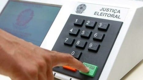 Facilidade na justificativa pelo e-Título eleva abstenção nas eleições municipais