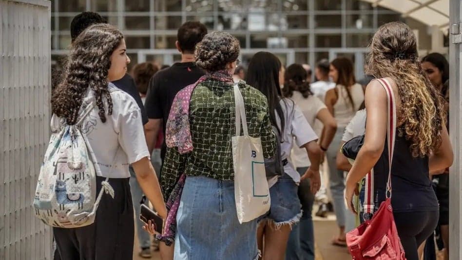 Saiba quais documentos são aceitos para participar do Enem em novembro