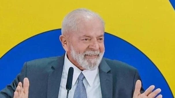 Lula antecipa retorno ao Planalto para participar de evento sobre tragédia de Mariana