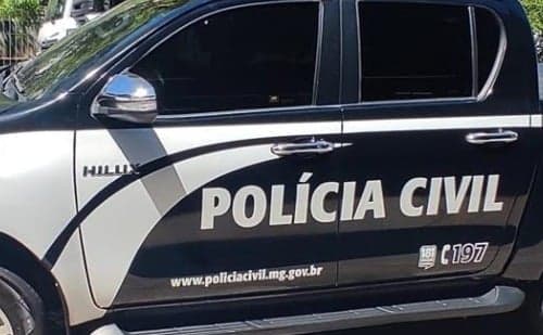 Mãe tenta comprar drogas com bebê no colo e  criança fica com garota de programa em MG 