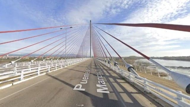 Influenciador britânico morre ao cair de ponte na Espanha enquanto fazia fotos para redes sociais