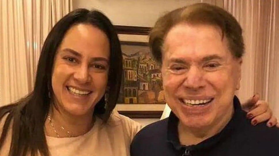 Silvia Abravanel relata como lida com a perda de Silvio Santos: “Ele está vivo no meu coração”