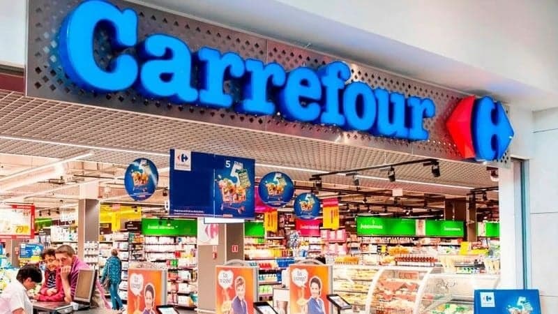 Carrefour demite milhares de funcionários antes do Natal