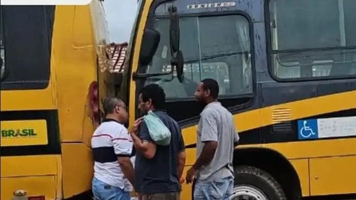 Criança de 9 anos morre prensada entre dois ônibus escolares em Santa Maria de Itabira