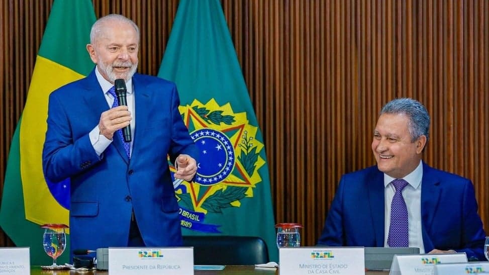 Lula se reúne com ministros para discutir rombo de R$ 7,4 bilhões em estatais