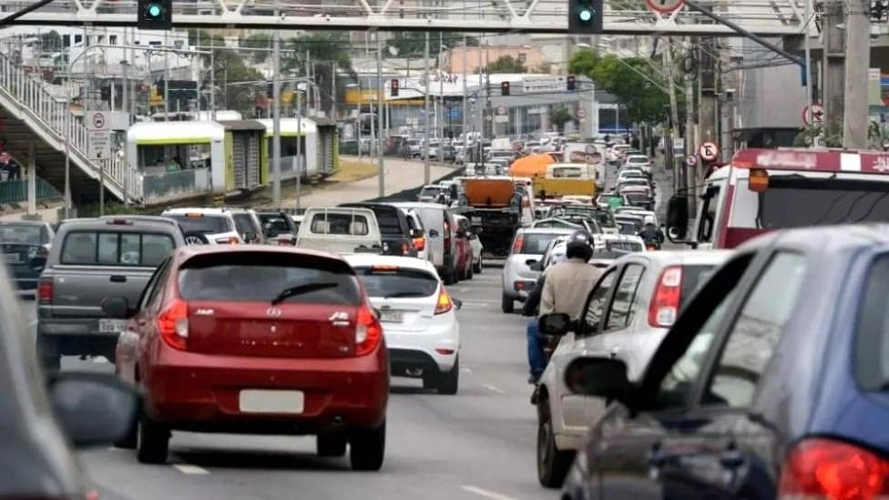 IPVA em Minas Gerais pode ser parcelado em quatro vezes; proposta será analisada nesta quarta (11)