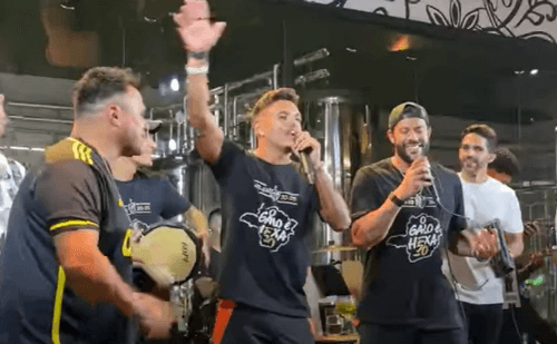 Comemoração do hexacampeonato mineiro do Atlético tem pagode com Hulk e Gabriel Menino
