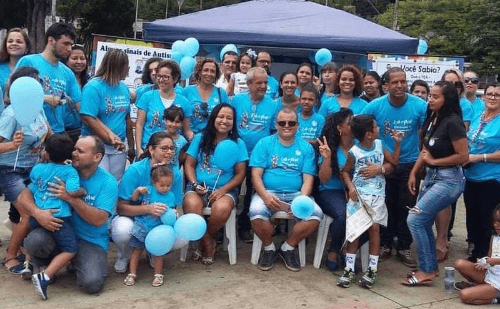 Evento em Timóteo reúne comunidade para conscientização sobre o Autismo