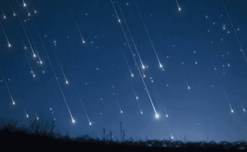 Chuva de meteoros Líridas poderá ser observada em todo o território brasileiro