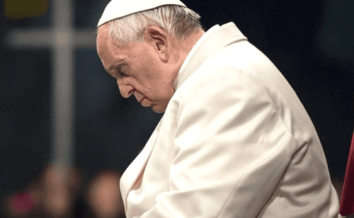 Mineiros reagem a teorias de Nostradamus após morte de Francisco