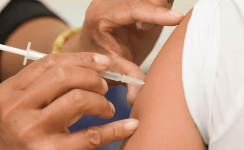 Vacinação contra influenza é liberada para toda Minas Gerais