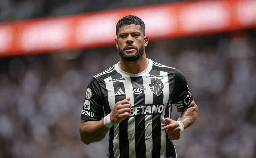 Hulk ultrapassa Neymar como maior artilheiro brasileiro em atividade