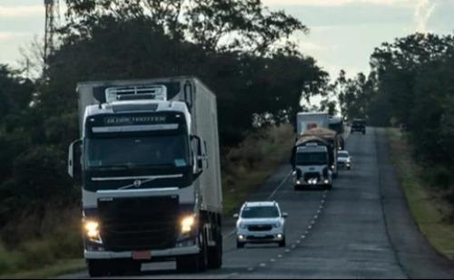 Rodovias de Minas terão restrição ao tráfego de carga pesada durante os feriados