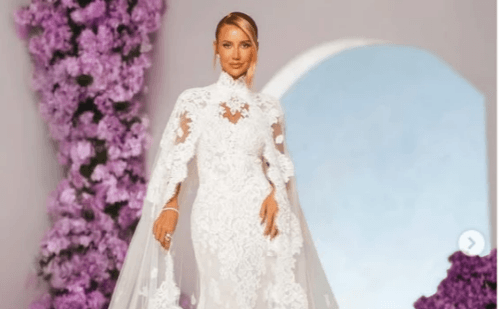 Ana Paula Siebert usa vestido inspirado em Beyoncé em cerimônia com Justus
