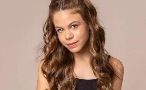 Milena Brandão, 11, sofre paradas cardíacas e é internada com tumor cerebral