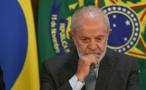 Justiça dá prazo para governo Lula se explicar sobre irregularidades no INSS