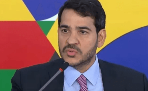 Governo tenta recuperar bilhões de esquema ilegal contra aposentados do INSS
