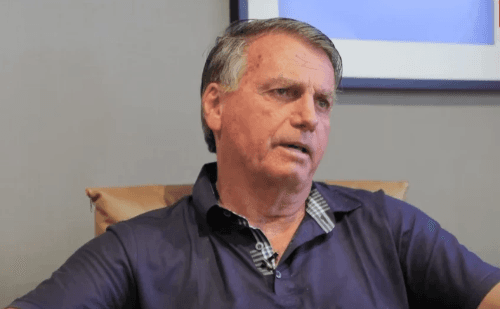 Bolsonaro comenta eleição do papa Leão XIV e pede unidade e fé