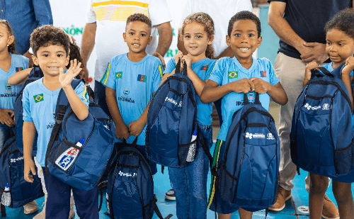 Ipatinga começa distribuição de kits escolares para mais de 26 mil alunos da rede pública