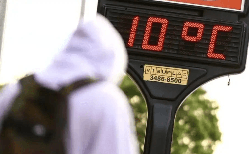 Massa de ar frio mantém temperaturas baixas em Minas até domingo