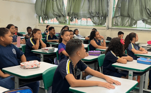 Escolas estaduais de MG aplicam simulado do Saeb entre os dias 19 e 22 de maio