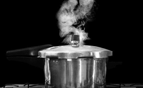 Em Acrelândia, mulher mata e corta pênis do marido antes de cozinhar parte do corpo