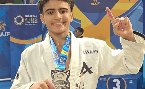 Atleta de Ipatinga conquista medalha internacional de Jiu-Jitsu
