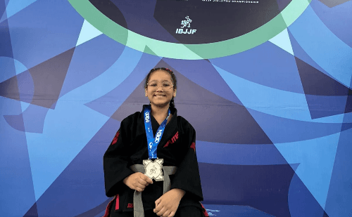 Maria Alice, de Caratinga, brilha nos tatames com apenas 10 anos