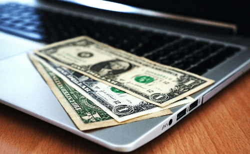 Compras e remessas ao exterior ficam mais caras com novo IOF