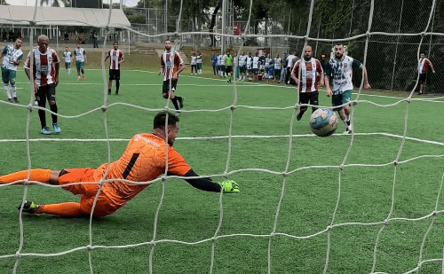 Torneio de futebol reúne policiais civis em Ipatinga com disputa acirrada