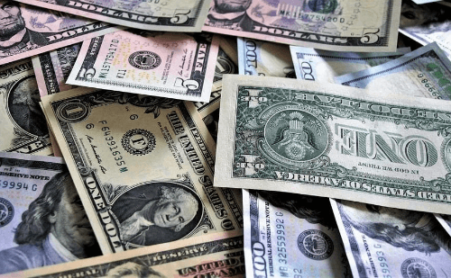Crise entre Musk e Trump e pacote fiscal movimentam mercados