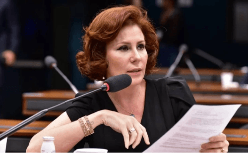 Zambelli se licencia e é substituída por Coronel Tadeu na Câmara