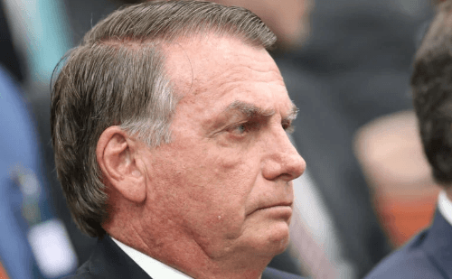 Bolsonaro chama apoiadores para acompanhar depoimento em Brasília