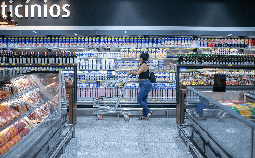 Supermercados vão abrir no feriado de Corpus Christi no Vale do Aço