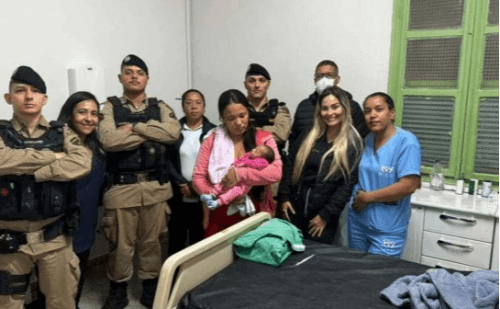 Militares salvam bebê engasgada em casa durante a noite em Rio Vermelho