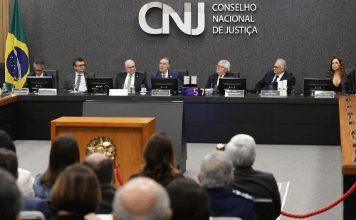 Juiz com fazenda de R$ 30 mi responde a processo disciplinar