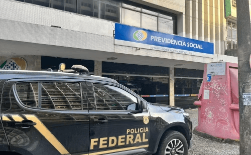 PGR denuncia desembargador por esquema com ex-policial de MG